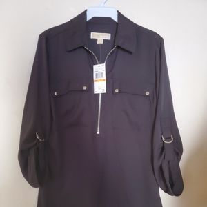 Women shirt with zip